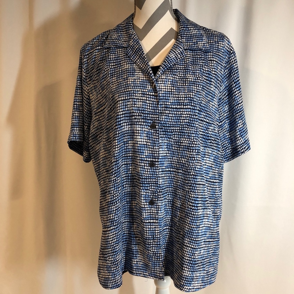 Like New Notations Woman Mock 2 Piece Top